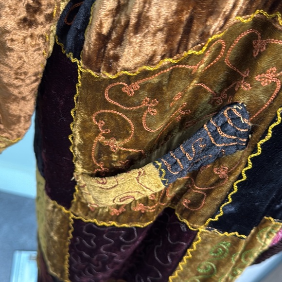Vintage Rayon Velvet Art Patchwork Opera Coat EUC size small Made in India - Picture 6 of 11
